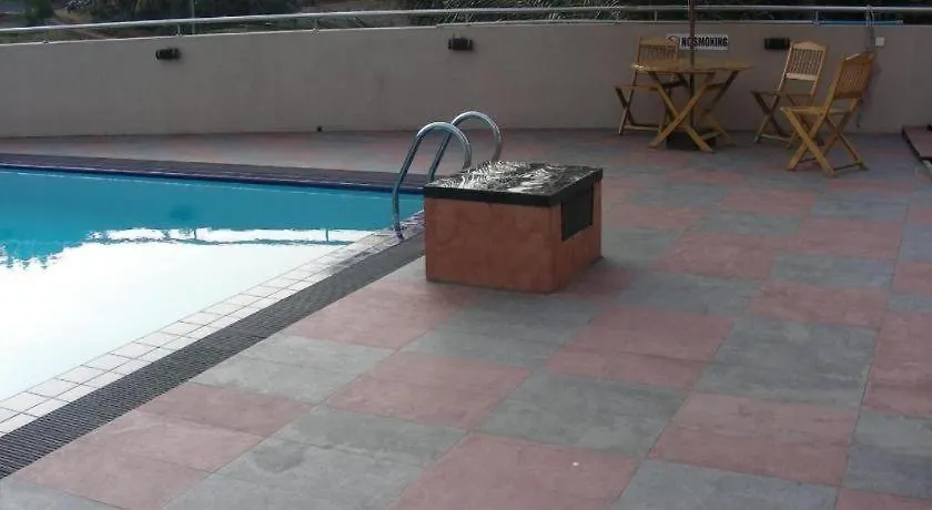 Devon Hotel Kandy